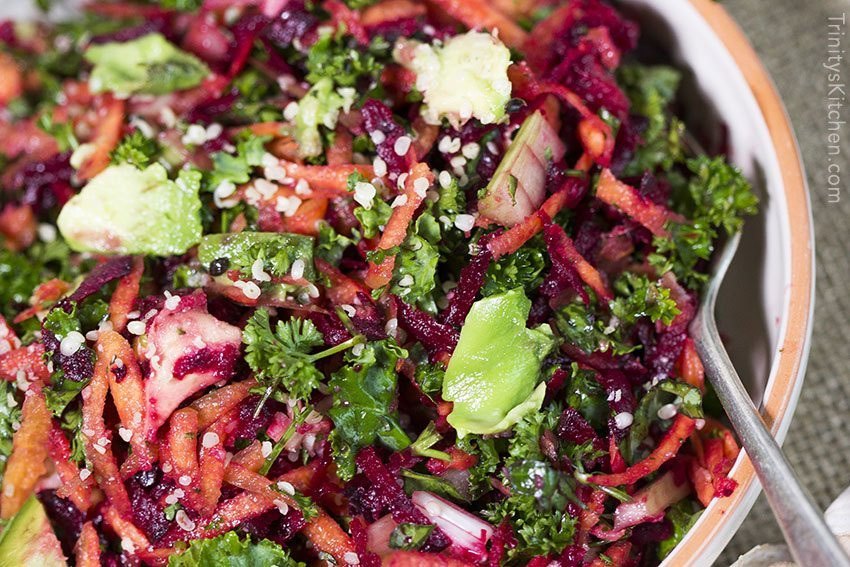 Superfood Salad with Hemp Seeds